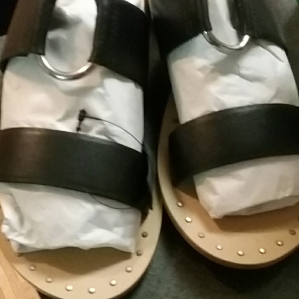 Last chance! Topshop Ring Leather Slide Sandal - Picture 7 of 7